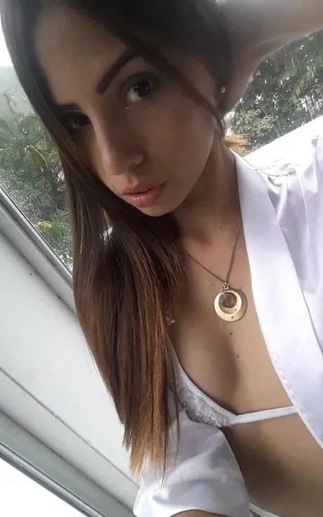Irmak Sancaktepe Escort Profil Resmi Irmak - Sancaktepe VIP Escort Bayan Modeli - Gerçek Fotoğraflı İlan